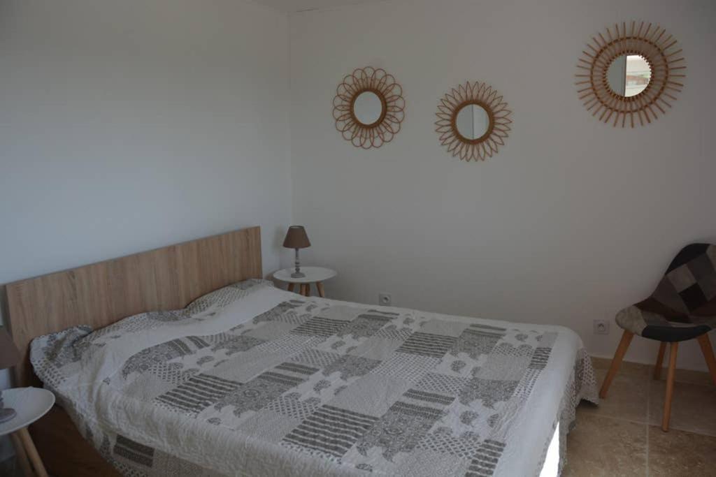 La Venturonne Appartement Neuf Rez De Jardin 45 M2 Vue Mer Et Vignes 10 Mn Des Plages Ле-Боссе Экстерьер фото