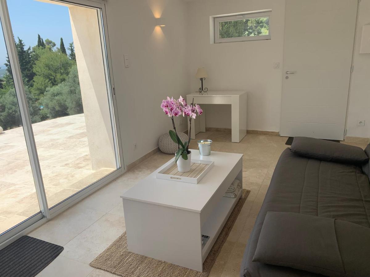 La Venturonne Appartement Neuf Rez De Jardin 45 M2 Vue Mer Et Vignes 10 Mn Des Plages Ле-Боссе Экстерьер фото